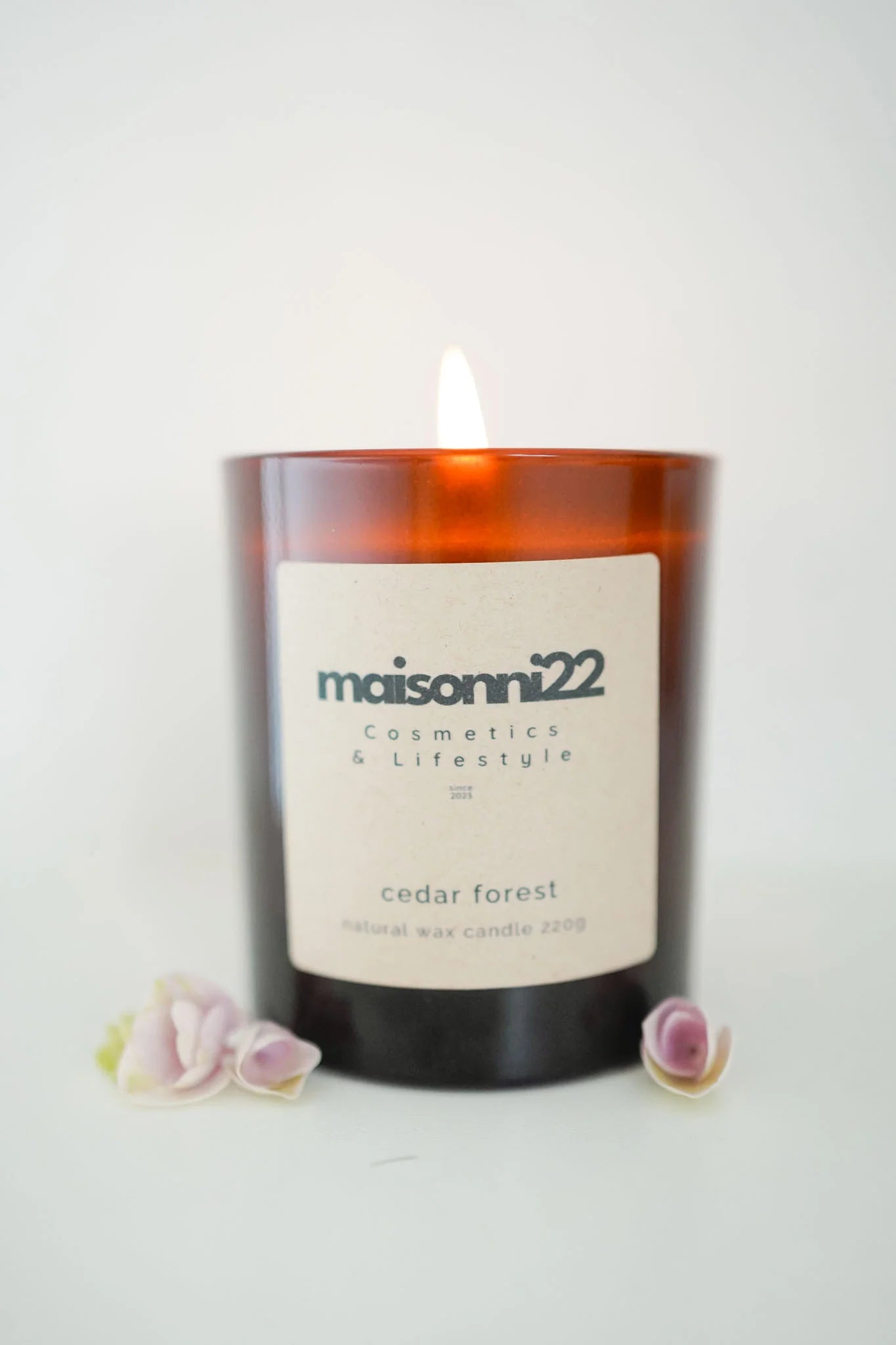Luxury Candle - Dark Cedar (220 g)