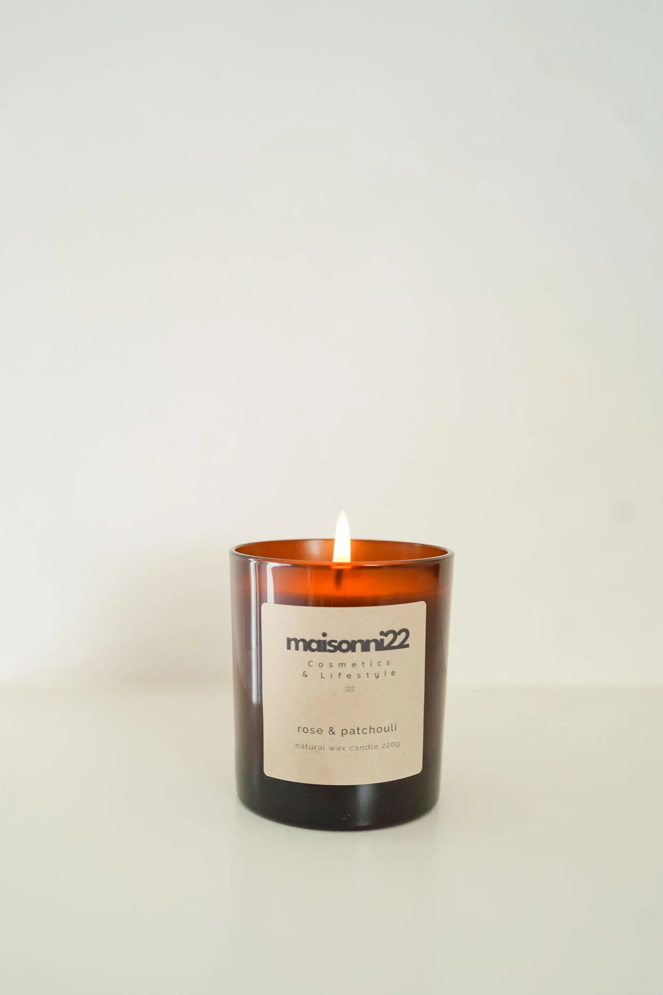 Luxury Candle - Rose & Patchouli (220 g)